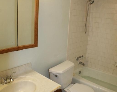 734 Quince Orchard Boulevard - Photo Thumbnail 11