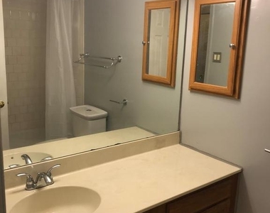 734 Quince Orchard Boulevard - Photo Thumbnail 9