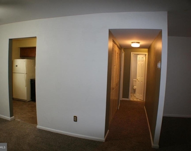 734 Quince Orchard Boulevard - Photo Thumbnail 5