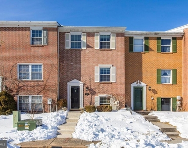 2828 Beckon Drive - Photo Thumbnail 1