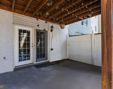 2828 Beckon Drive - Photo Thumbnail 33