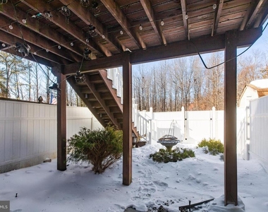 2828 Beckon Drive - Photo Thumbnail 34