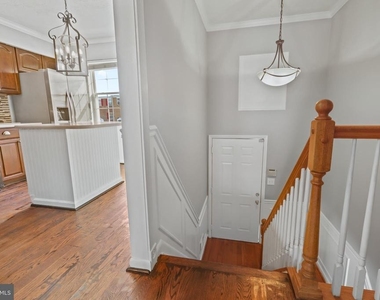 2828 Beckon Drive - Photo Thumbnail 4