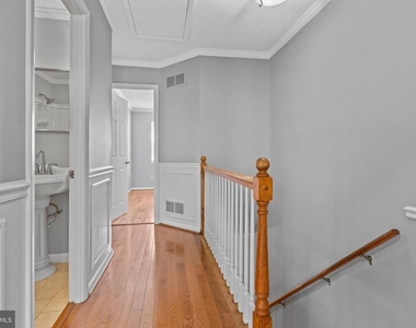 2828 Beckon Drive - Photo Thumbnail 13