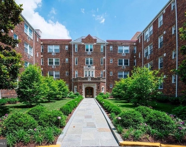 3051 Idaho Avenue Nw - Photo Thumbnail 1