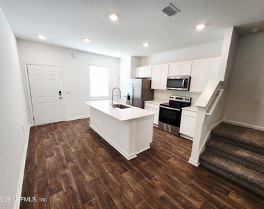 51 Palmetto Ridge Road - Photo Thumbnail 3