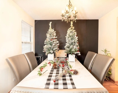 2120 Brittany Court - Photo Thumbnail 4