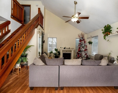 2120 Brittany Court - Photo Thumbnail 1