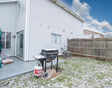 2120 Brittany Court - Photo Thumbnail 10
