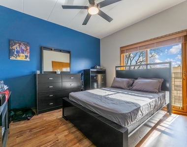 2805 N 75th Court - Photo Thumbnail 12