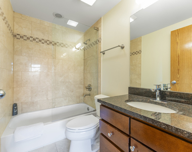 2805 N 75th Court - Photo Thumbnail 14