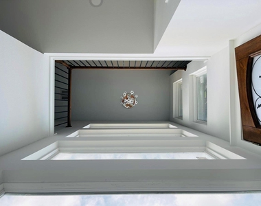 7931 Fowlie Street - Photo Thumbnail 9