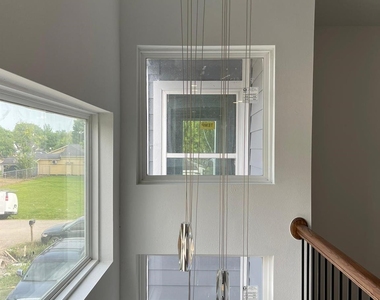 7931 Fowlie Street - Photo Thumbnail 33