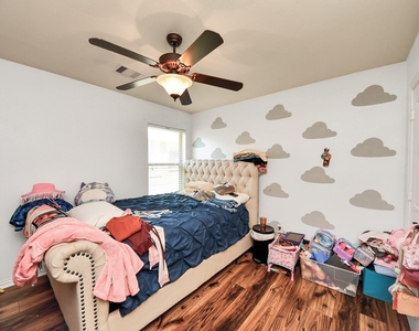 7502 Simpson Springs Lane - Photo Thumbnail 3