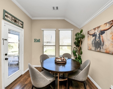 7502 Simpson Springs Lane - Photo Thumbnail 20