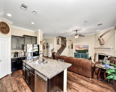 7502 Simpson Springs Lane - Photo Thumbnail 14