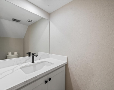 2113 Lake Village Drive - Photo Thumbnail 10