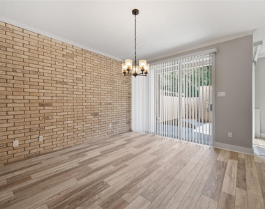 2113 Lake Village Drive - Photo Thumbnail 3