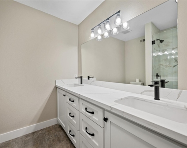 2113 Lake Village Drive - Photo Thumbnail 11