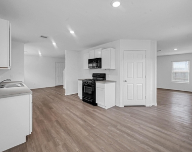 1714 Campos Court - Photo Thumbnail 8