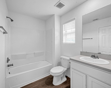 1714 Campos Court - Photo Thumbnail 12