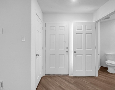 1714 Campos Court - Photo Thumbnail 18