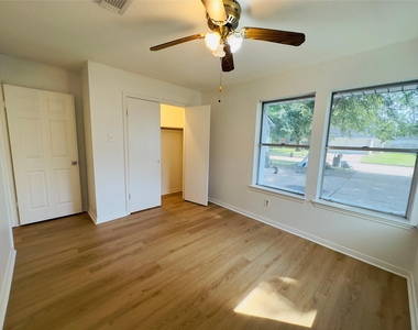 18322 Autumn Trails Lane - Photo Thumbnail 24