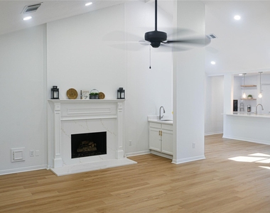 18322 Autumn Trails Lane - Photo Thumbnail 17