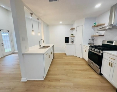 18322 Autumn Trails Lane - Photo Thumbnail 8