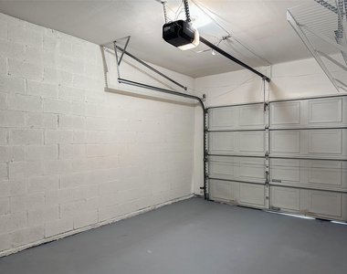 5515 Strack Road - Photo Thumbnail 30