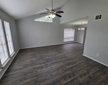1454 Plumwood Drive - Photo Thumbnail 5