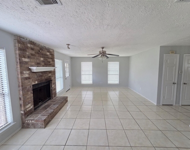 1454 Plumwood Drive - Photo Thumbnail 7