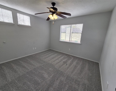 1454 Plumwood Drive - Photo Thumbnail 14