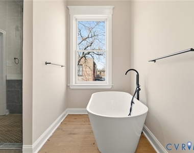 316 W Clay St - Photo Thumbnail 46