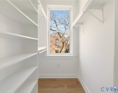 316 W Clay St - Photo Thumbnail 48