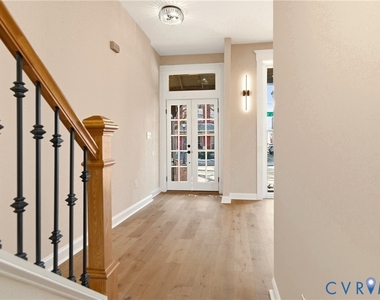 316 W Clay St - Photo Thumbnail 11