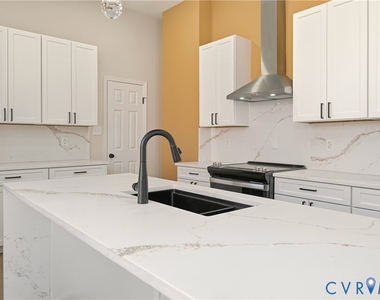 316 W Clay St - Photo Thumbnail 28