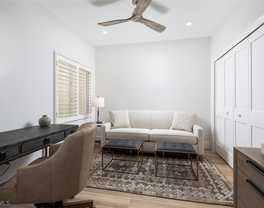 7638 Pebble Creek Circle - Photo Thumbnail 14
