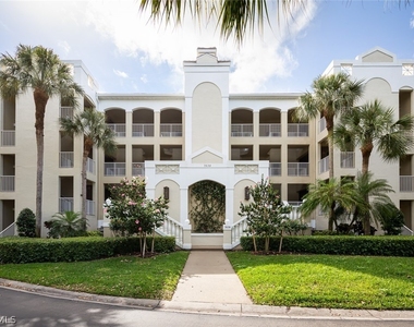 7638 Pebble Creek Circle - Photo Thumbnail 23