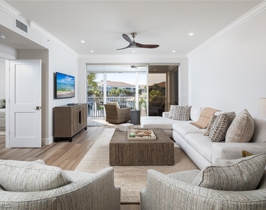 7638 Pebble Creek Circle - Photo Thumbnail 2