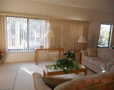 6770 Pelican Bay Boulevard - Photo Thumbnail 7