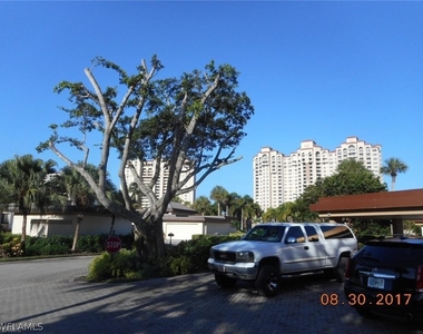 6770 Pelican Bay Boulevard - Photo Thumbnail 18