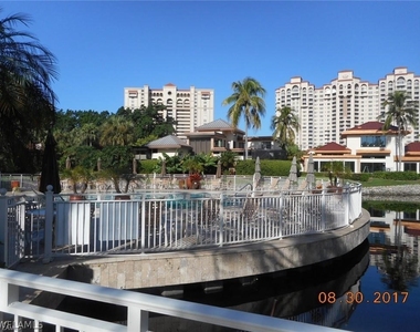 6770 Pelican Bay Boulevard - Photo Thumbnail 15