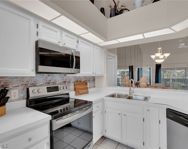 3921 Leeward Passage Court - Photo Thumbnail 5