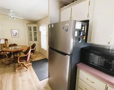 38210 Williams Aire Street - Photo Thumbnail 11