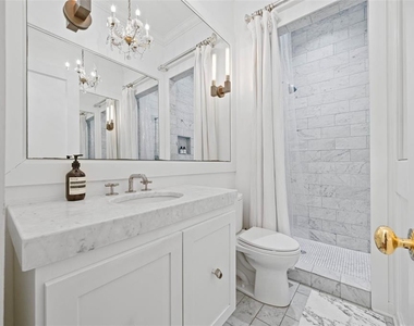 3301 W Morrison Avenue - Photo Thumbnail 5