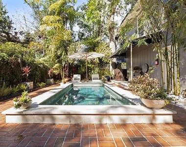3301 W Morrison Avenue - Photo Thumbnail 27