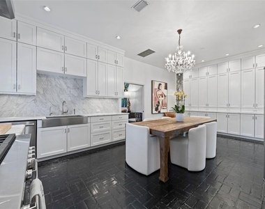 3301 W Morrison Avenue - Photo Thumbnail 17