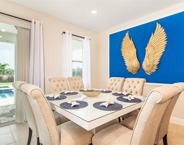 7763 Westland Drive - Photo Thumbnail 8