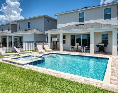 7763 Westland Drive - Photo Thumbnail 2